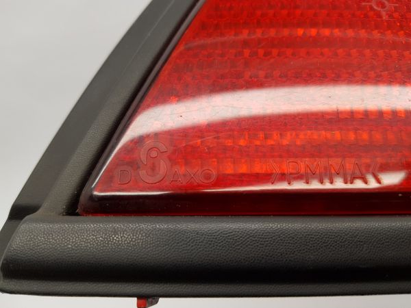 Lampa Prawy Tył Peugeot 306 635256 AXO
