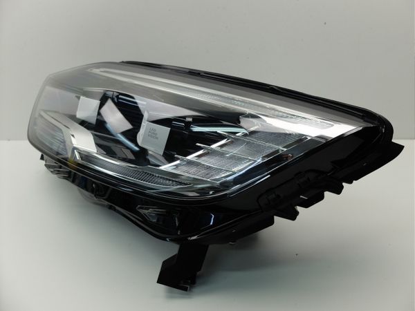 Reflektor Lewy Scenic 4 260609501R Renault Hella 0km