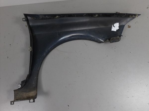 Błotnik Lewy  Renault Laguna II 05-07 8200257314 1925