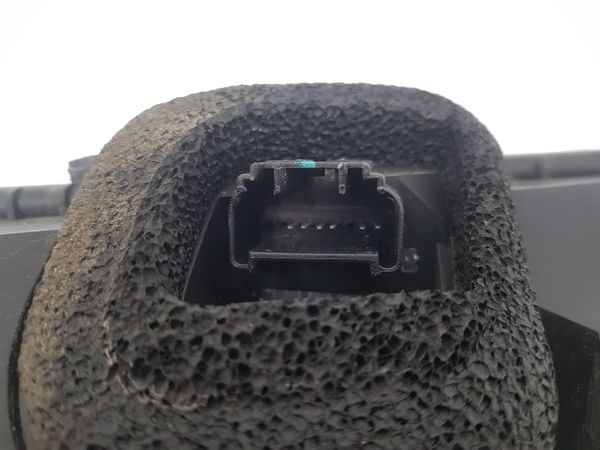 Wkład Lampy Prawy Tył Peugeot 107 634681 AL