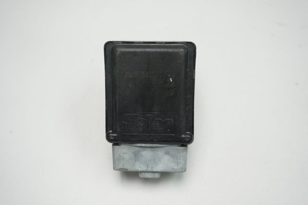 Blokada kierownicy 8200468515 Renault Scenic 2 