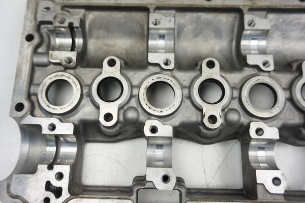 Pokrywa Zaworów 9644994680 1.6 HDI 16v TDCi Citroen Peugeot Ford Volvo 1046
