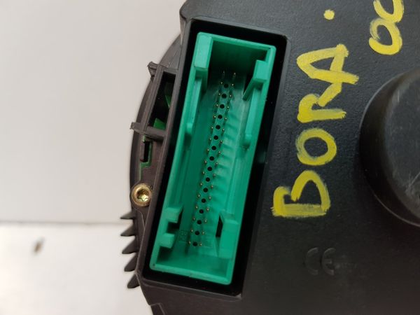 Licznik VW Bora 1J5920825C 110080085004