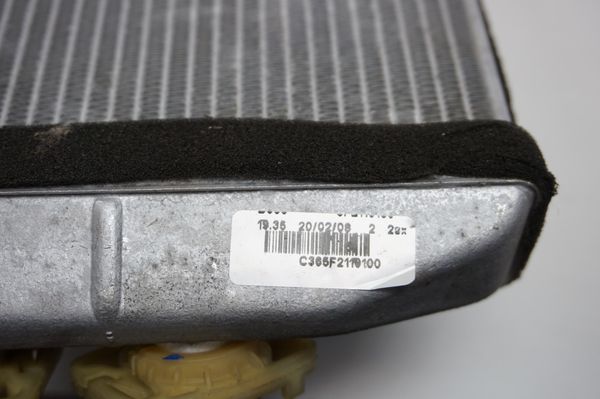 Nagrzewnica 7701209819 Renault Kangoo II Master III
