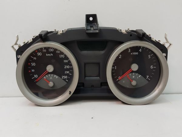 Licznik Renault Megane II 8200364015 4762