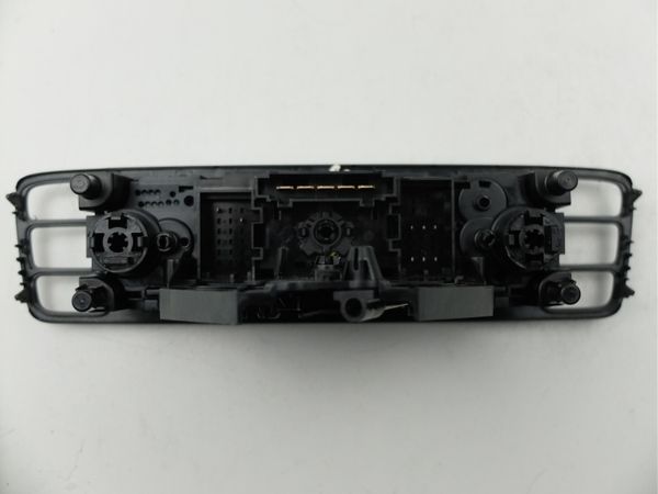 Panel Nawiewu Volkswagen UP 1S0820045AA Citigo Mii
