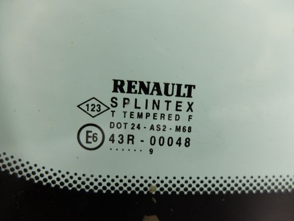 Szyba Tylna Renault Megane I Classic 1999r
