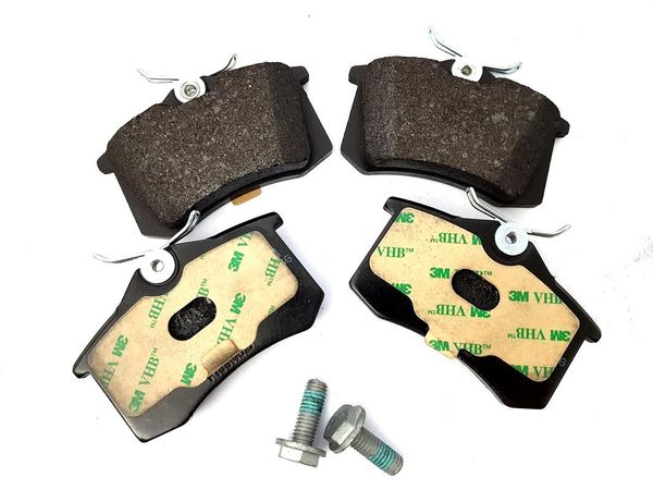 Klocki Hamulcowe Tył Oryginał Renault  Clio IV Megane Scenic III 440600819R