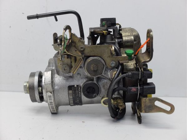 Pompa Wtryskowa 1,9 DW 8 Peugeot Partner R8448B371C