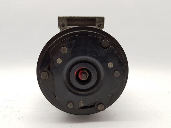 Kompresor Klimatyzacji Renault 8200021822 1135320 5320 Delphi