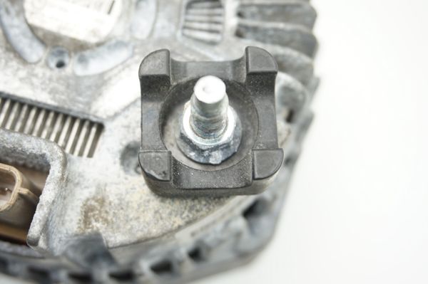 Alternator 231009096R 1,6 dci Renault Opel Trafic 3 Vivaro 2 