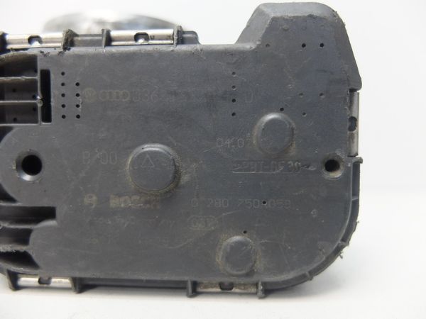 Przepustnica 036133062D 0280750059 VW Audi Skoda Seat