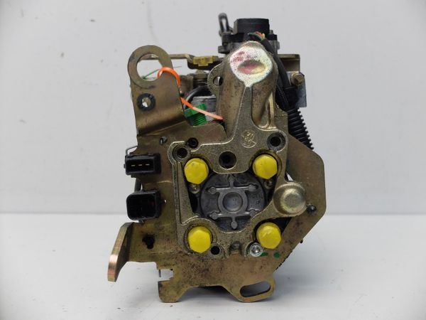 Pompa Wtryskowa 1,9 DW 8 Peugeot Partner R8448B371C