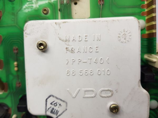 Licznik Peugeot 106 88481692 X69600042 27001