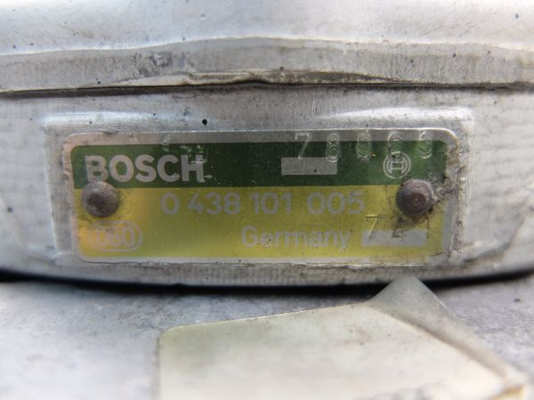 Przepływomierz Powietrza VW Golf 2 026133353 0438101005 1.8