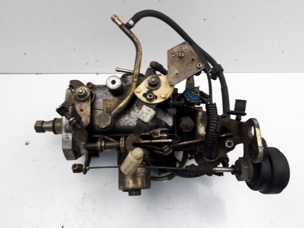 Pompa Wtryskowa R8443B783E F8QRT02 Lucas Renault 19 1.9 TD