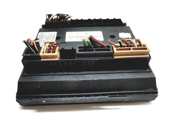 Sterownik 7H0937049T 7H7970292P 28032864 Vw 