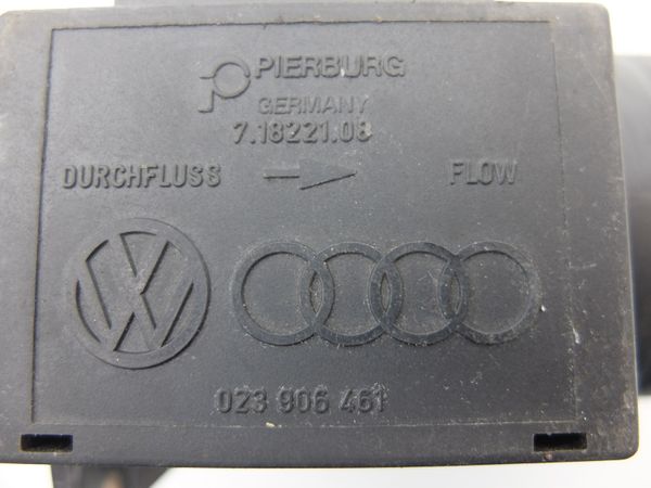 Przepływomierz Powietrza VW T4 023906461 7.18221.08 2.5