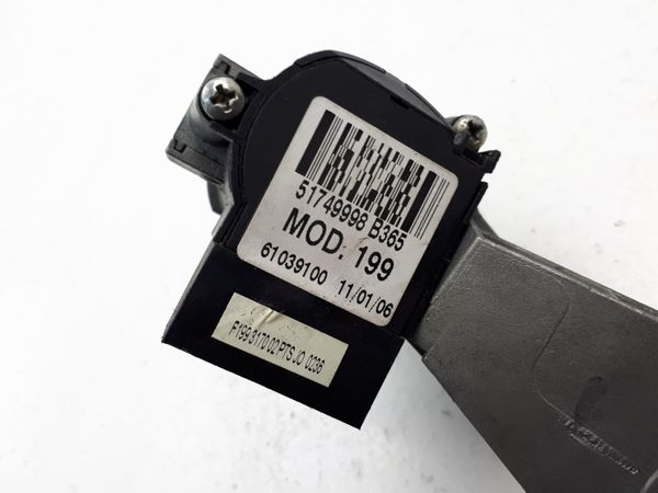 Stacyjka Zapłonowa Fiat Grande Punto 51749998 61039100 TRW 1104