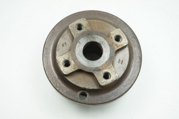 Koło Rozrządu 051370 3,0 V6 24v Citroen Peugeot Renault  080576