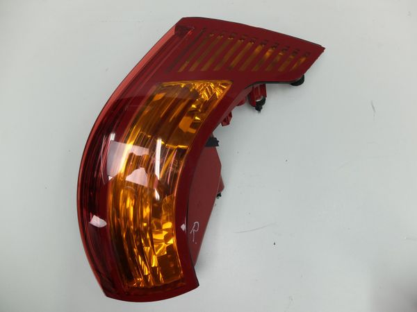 Lampa Prawy Tył Citroen C6 9660737180