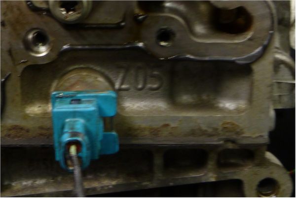 Silnik 1,18v HFX 10FP6U Citroen C3 C2 Benzyna