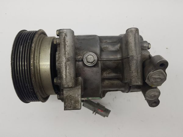 Kompresor Klimatyzacji Renault Clio 3 Twingo 2 8200819568 1.2 16V Sanden