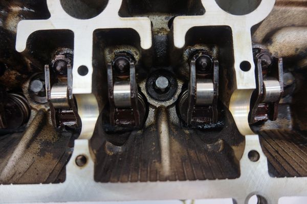 Głowica Silnika 5841 7701475071 1.8 16V F4P774 Renault Laguna 2