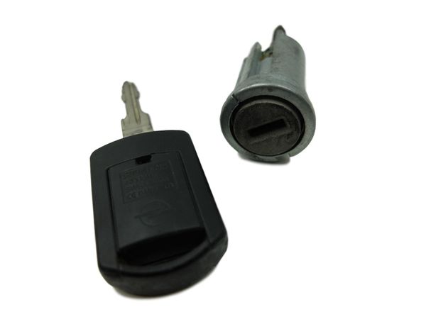 Wkład Stacyjki Opel Corsa C 13107754 5WK48668