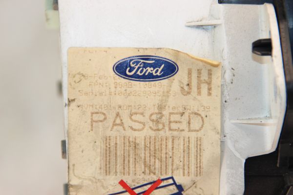 Licznik Obrotomierz Ford Focus MK1 98AB-10849-JH 98AB10849JH 2666