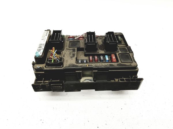 Sterownik BSM-B3 PSA 9643498880 T118470003G Siemens 18100