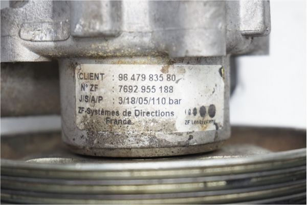 Pompa Wspomagania 9647983580 Peugeot 807 2,2 Benzyna  
