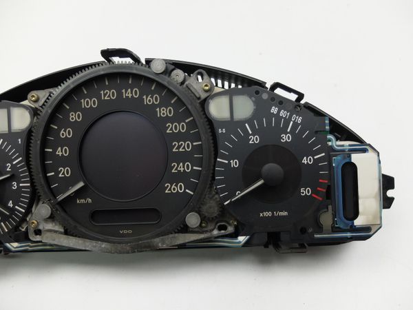 Licznik Obrotomierz Mercedes E W211 A2115405511 110080250003