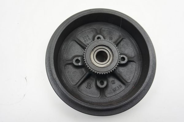 Bęben Hamulcowy 424745 ABS Peugeot 206 106 Saxo 247mm 12581