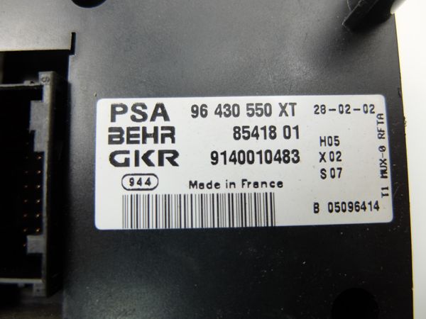 Panel Klimatyzacji Peugeot 206 96430550XT GKR 10547