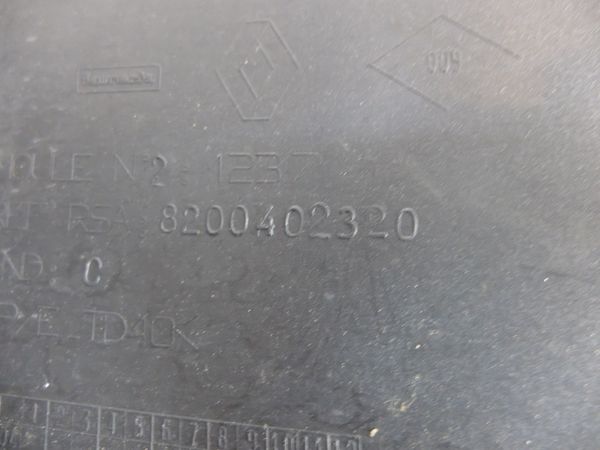 Zderzak Tył Renault Clio III 05-08 8200402320 HB