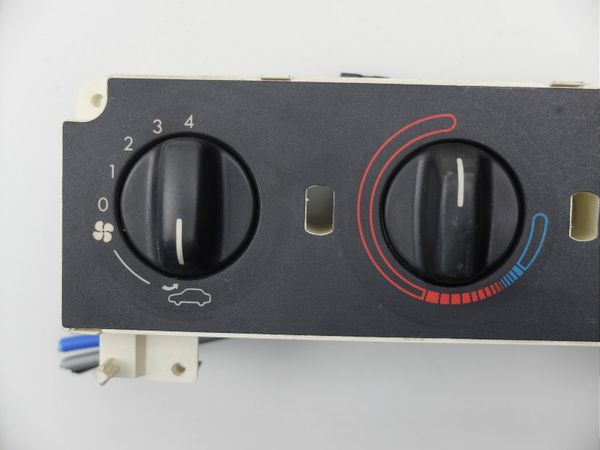 Panel Nawiewu Peugeot 306 657419D 6451F2 6451F3 Valeo 10603