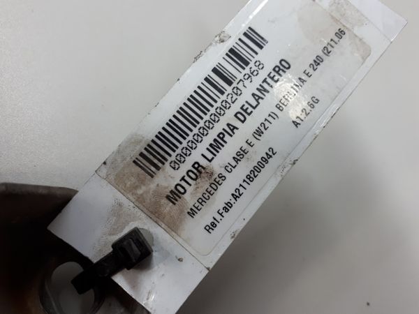 Mechanizm Wycieraczek Przód Mercedes-Benz W211 2118200142 A2118200942