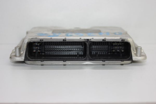 Sterownik Silnika  045906019BR 0281012318 VW 3629