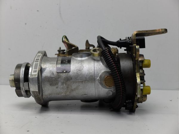 Pompa Wtryskowa 1,9 DW 8 Peugeot Partner R8448B371C