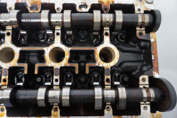 Głowica Silnika 7711135172 F4R770 2.0 16V Renault Megane 2 Scenic 2 145000km