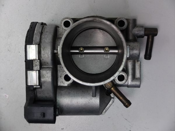 Przepustnica 036133062D 0280750059 VW Audi Skoda Seat