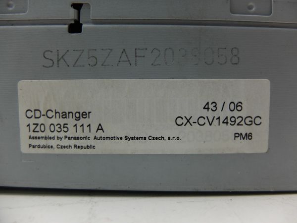 Zmieniarka Płyt Cd Skoda 1Z0035111A CX-CV1492GC Panasonic