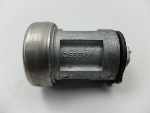 Stacyjka Zamek Klapy Ford Focus MK1 YS4A-43102-FE Q68BA