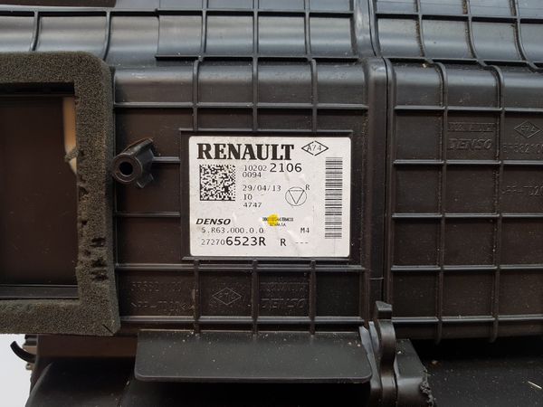 Mieszalnik Powietrza Renault Clio 4 272706523R Denso