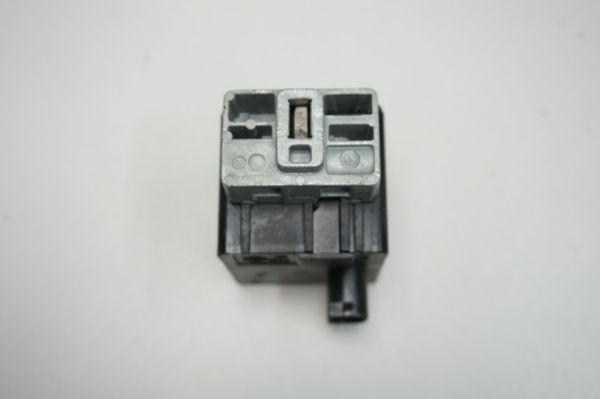 Blokada kierownicy 8200468515 Renault Scenic 2 