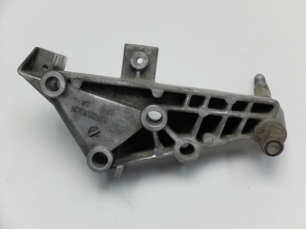 Wspornik Silnika 1,9D Renault Kangoo 7700415097