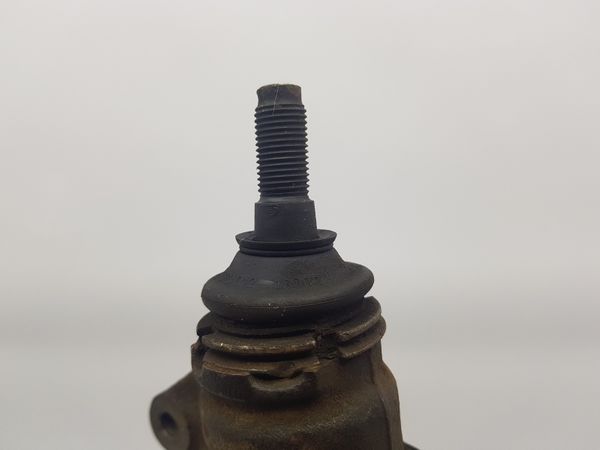 Zwrotnica Koła Lewy Przód 364664 Citroen C5 25Z