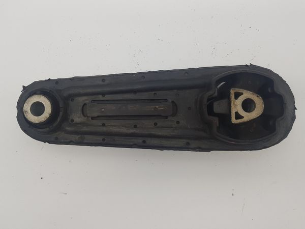 Poduszka Skrzyni Biegów Clio 3 8200575641 Renault
