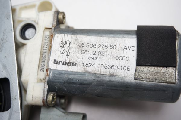 Mechanizm Podnoszenia Szyby Prawy 206 CC 9636627580